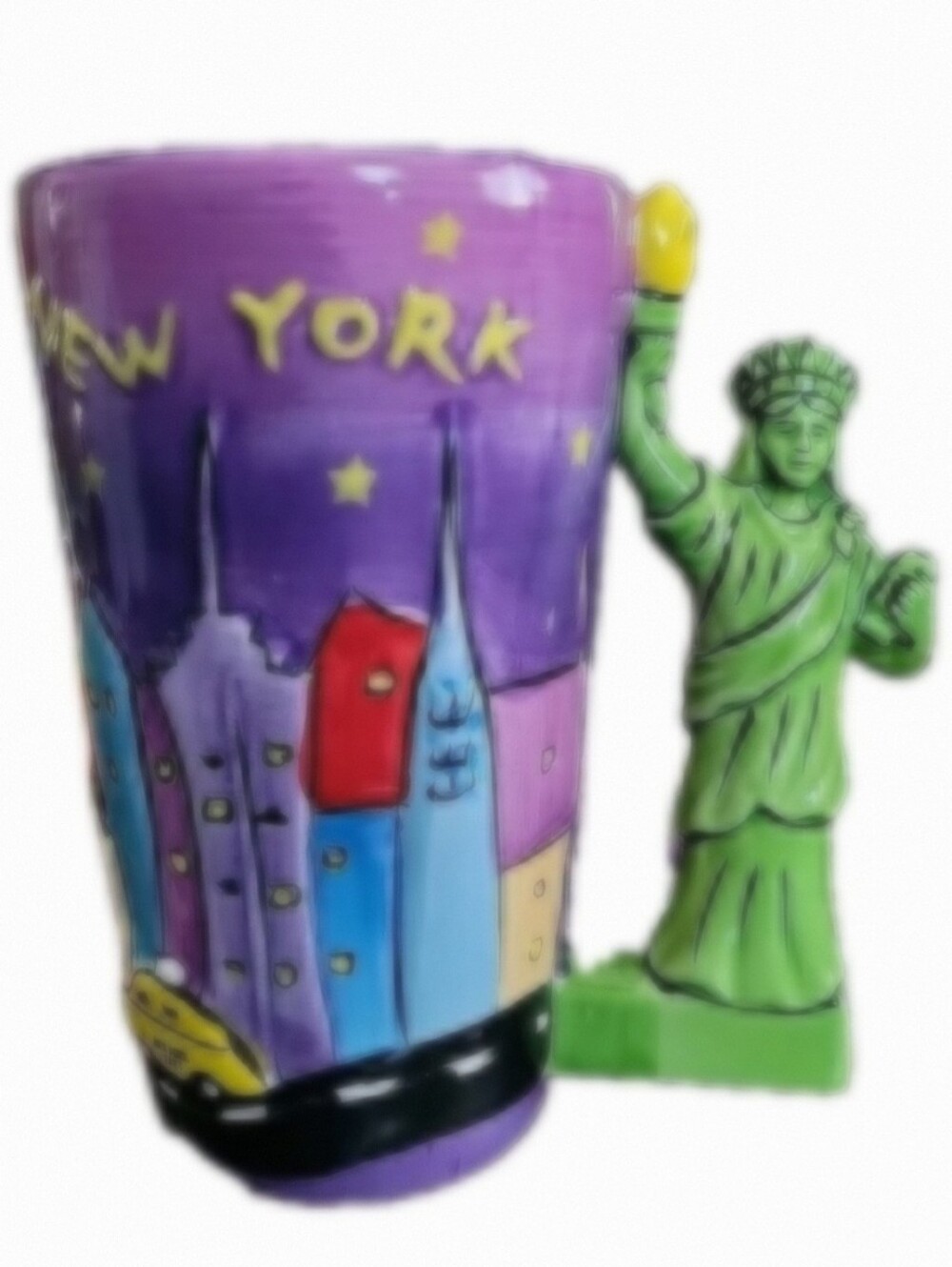 New York Purple Skyline Ceramic Statue Mug with Green Statue of Liberty Handle